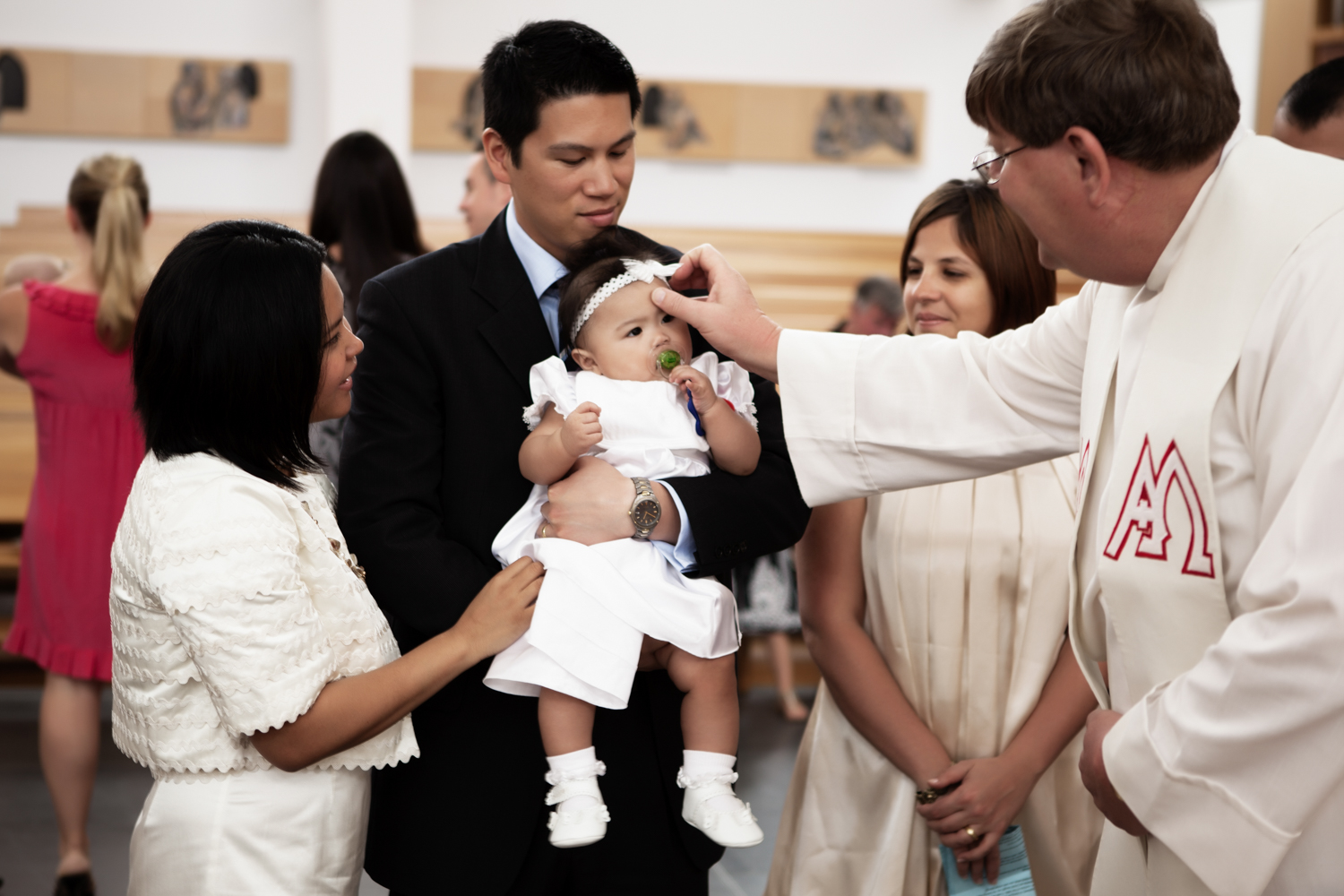 Beautiful christening photos by Mario Zmudzinski at Magnum Studio