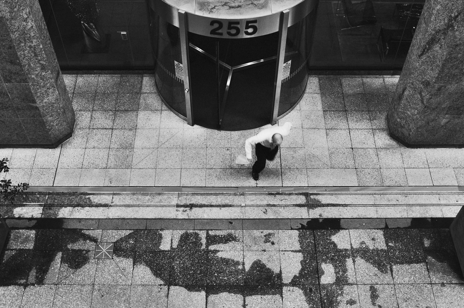 The Soul of the City Through a Lens | Photos by Mario Zmudzinski