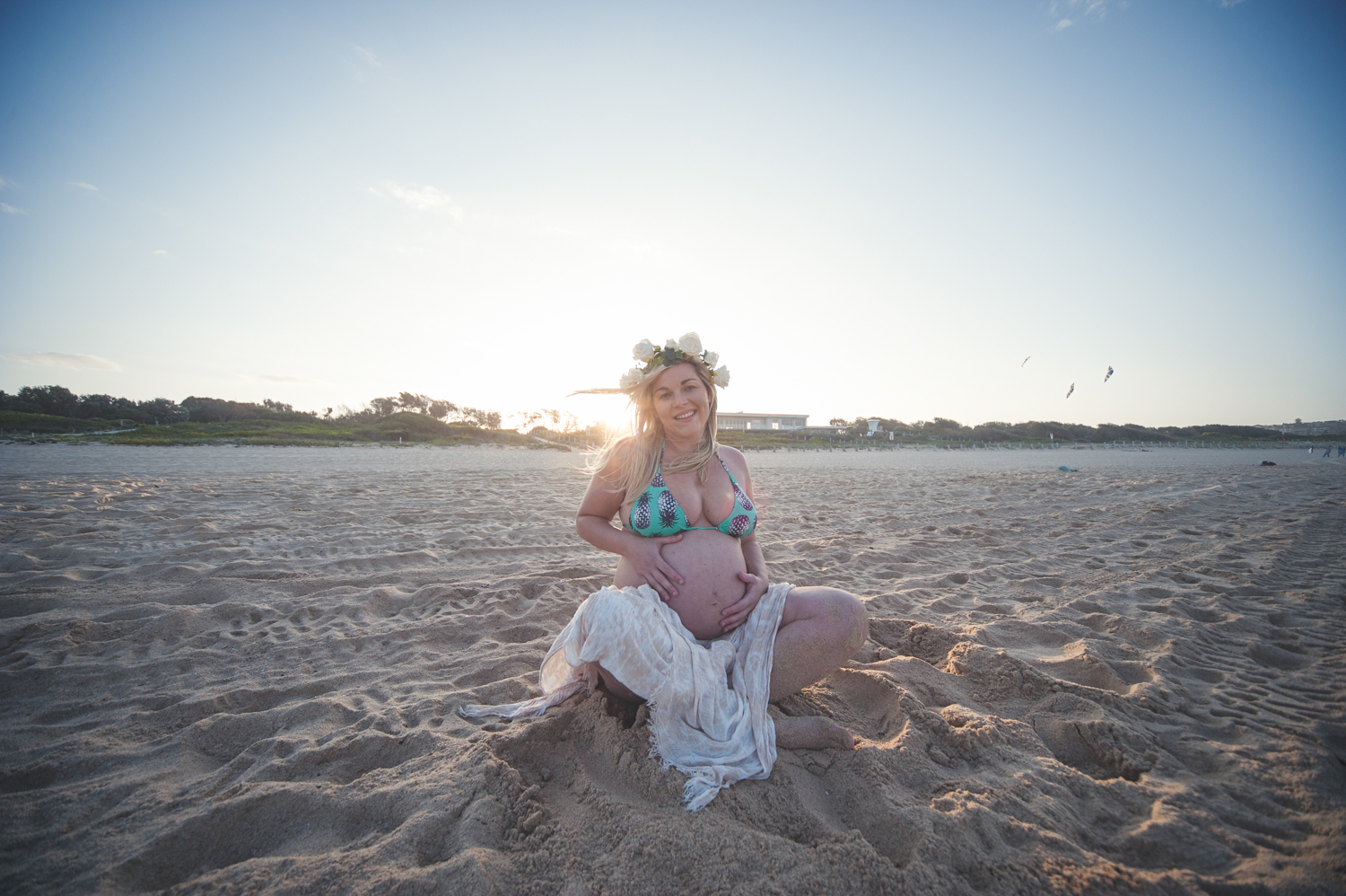 A mother-to-be glowing with joy, photos by Mario Zmudzinski at Magnum Studio