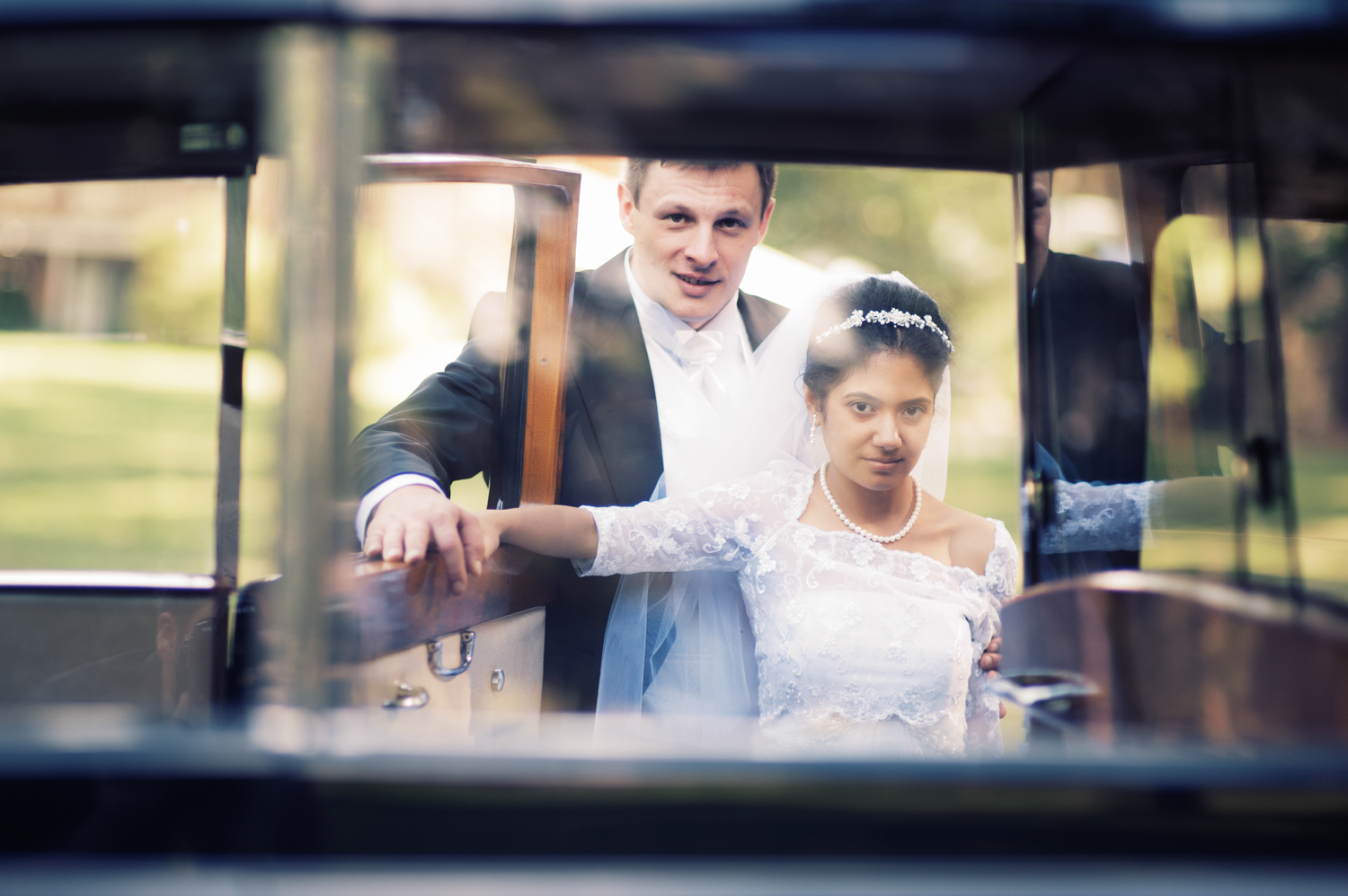 Timeless and Classic Wedding Photography with Magnum Studio